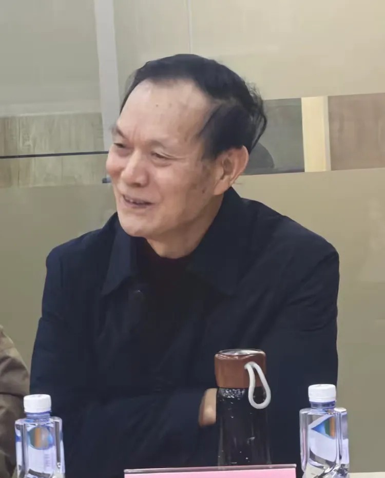 I2ZmZmZmZg_750_0_0_0_q80 (16).jpg