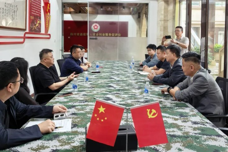 小微信图片_2026-10-08_101439_848_副本.jpg